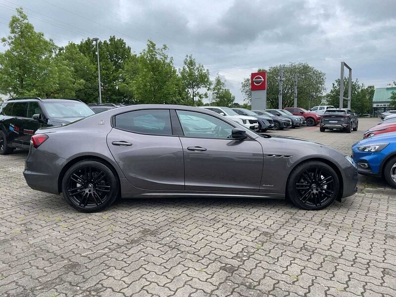 Maserati Ghibli GranSport 4WD 430 HP / Winter/Premium/FAP+/GSD+++