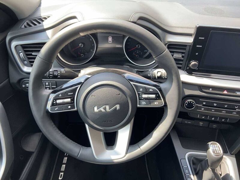 Kia Ceed / cee'd Edition 7 1.0 T-GDI Emotion Kamera CarPlay