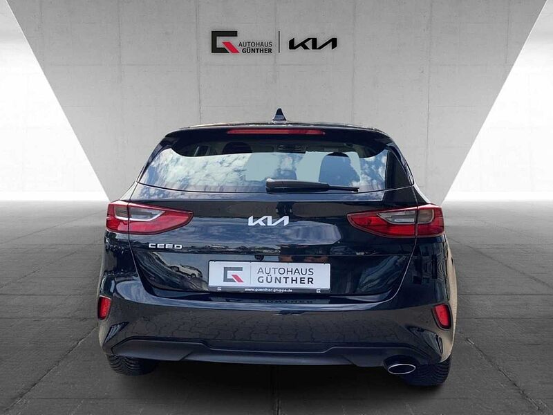 Kia Ceed / cee'd Edition 7 1.0 T-GDI Emotion Kamera CarPlay