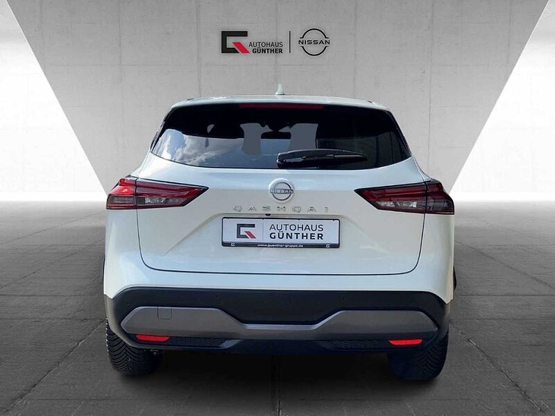 Nissan Qashqai Tekna 1.3 MHEV Xtronic 360°Kamera CarPlay