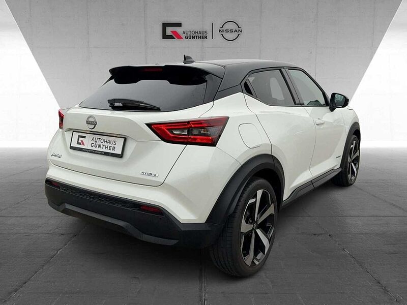 Nissan Juke Tekna Hybrid 1.6 4AMT NissanConnect Bose